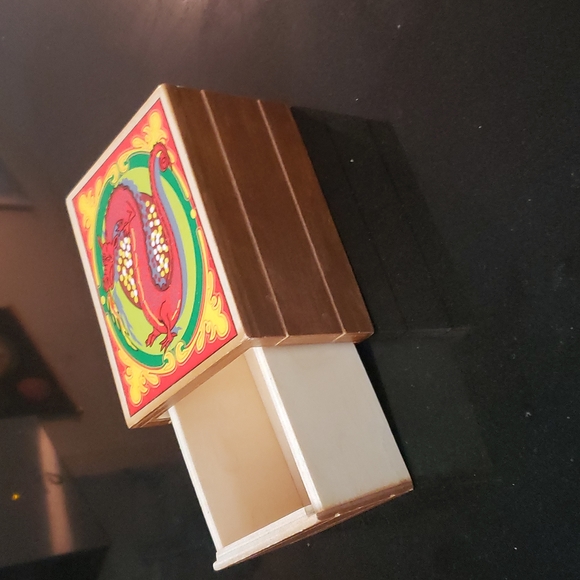 Dragon collectors box - Picture 8 of 9